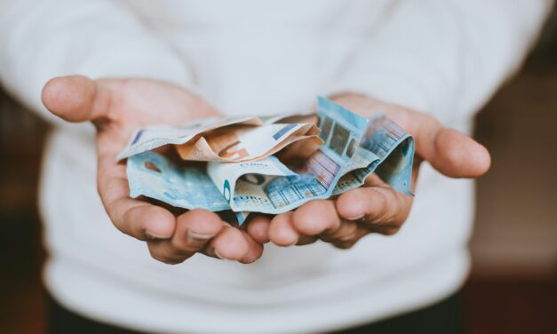 Comment toucher 100% de son salaire en arrêt maladie ?