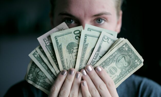 Les métiers secrets qui rapportent plus de 100000 euros par mois