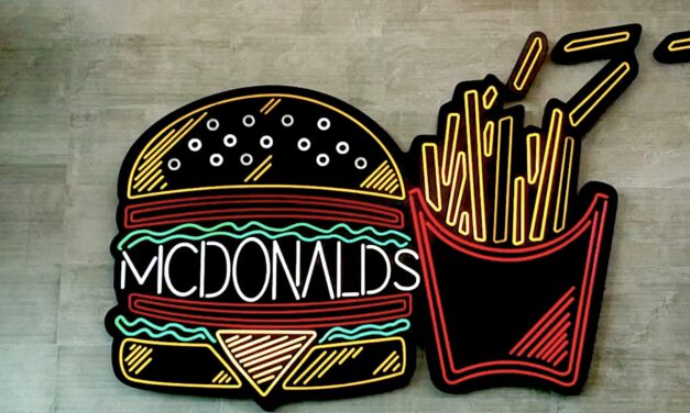 Salaire MCDO 16 ans : ce qu&rsquo;il faut savoir